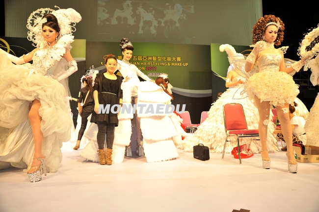 d2c5a1de35639d5da20363caf49a7551_20120613113242384.jpg