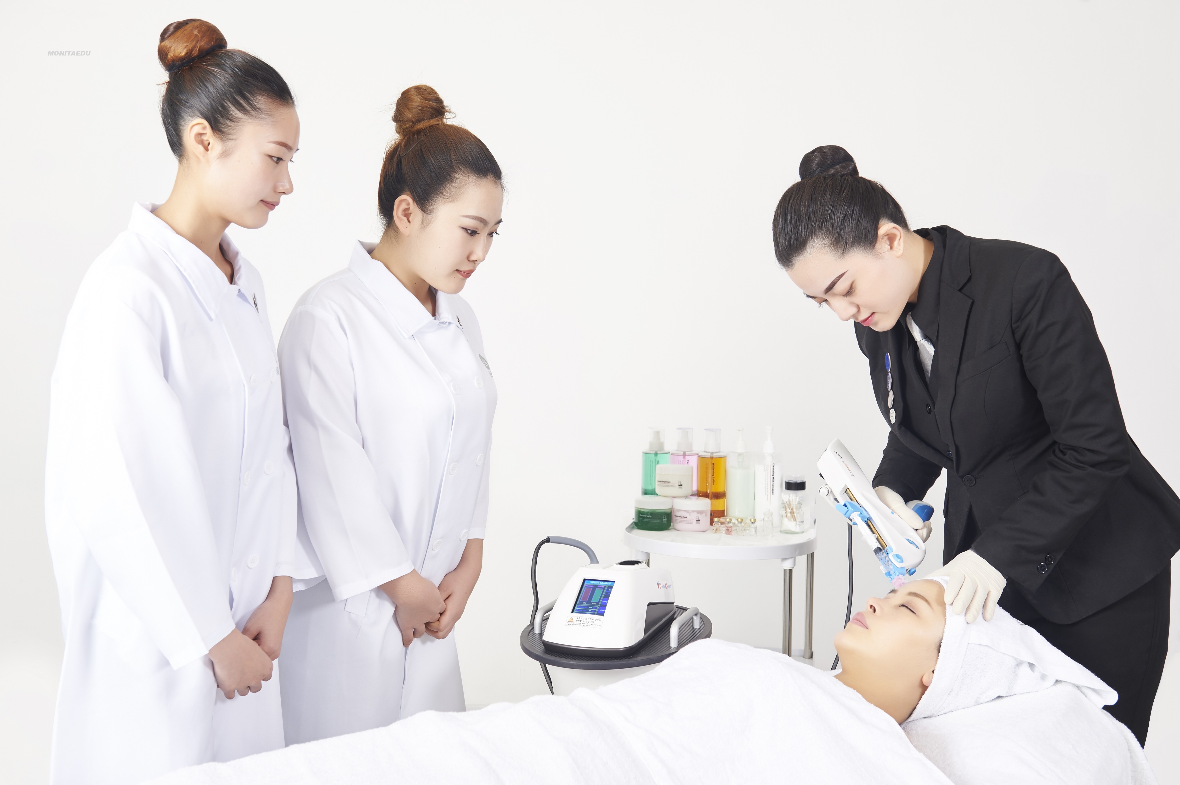 水光针实操照片 (2).jpg