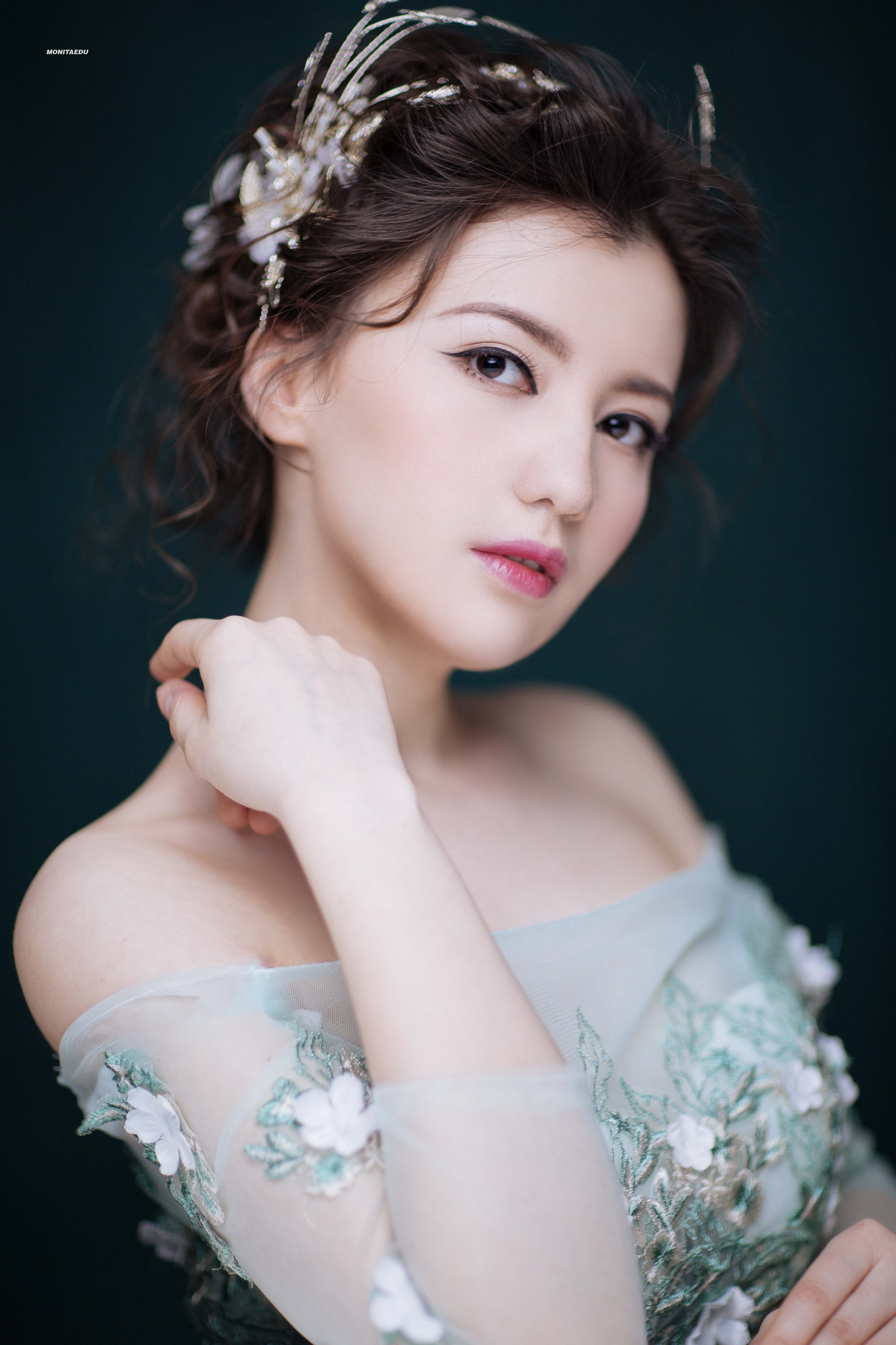 2017-婚纱摄影-新娘彩妆 (27).jpg